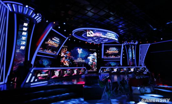 也成功地遏 也成功地遏